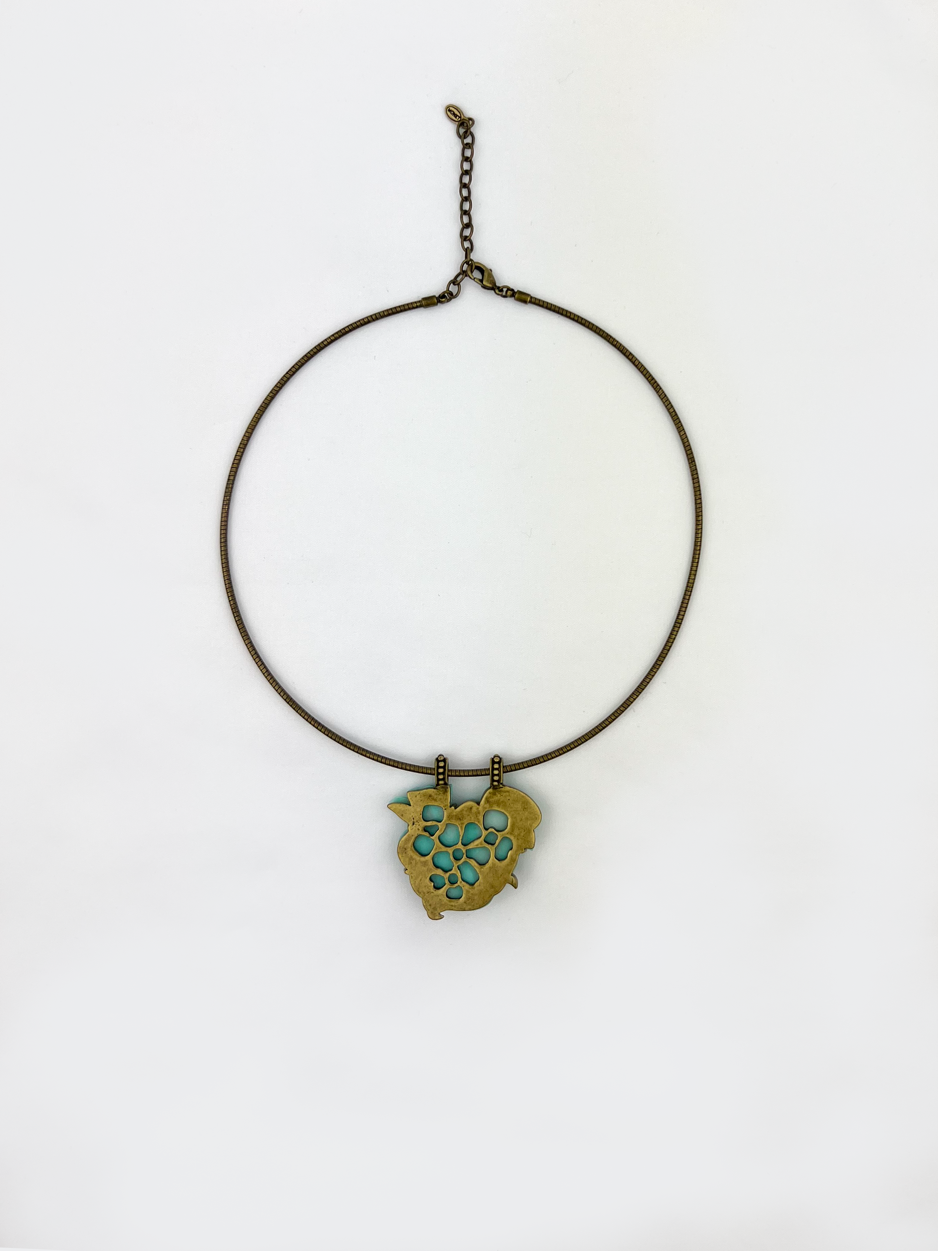 Seafoam Flower Brass Choker